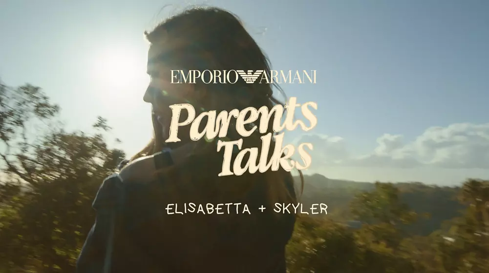 Elisabetta Canalis e Skyler Parents Talks Emporio Armani