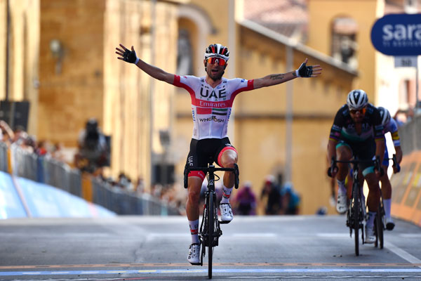 Ulissi wins Giro d’Italia stage 2