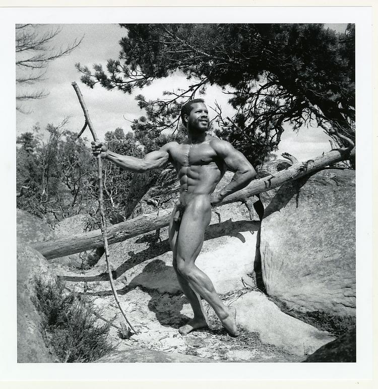 032_Jean_Ferraro_1200DPI_24Bit_Orig_ART2022 0509 1_Raw