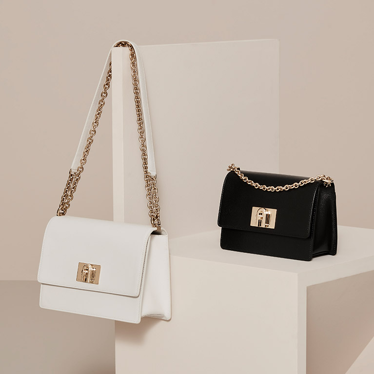 Сумка фурла изумрудная. Сумки фурла новая коллекция 2023. Сумки фурла новая коллекция 2023. Furla flow. Коллекция furla 2022.