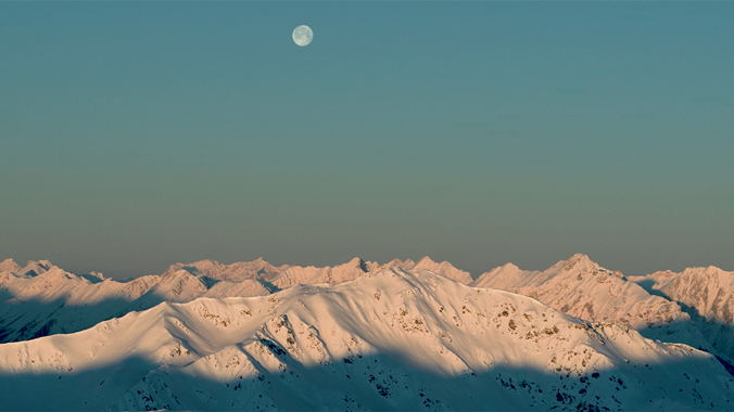 ls-before-sunrise-winter-in-the-alps